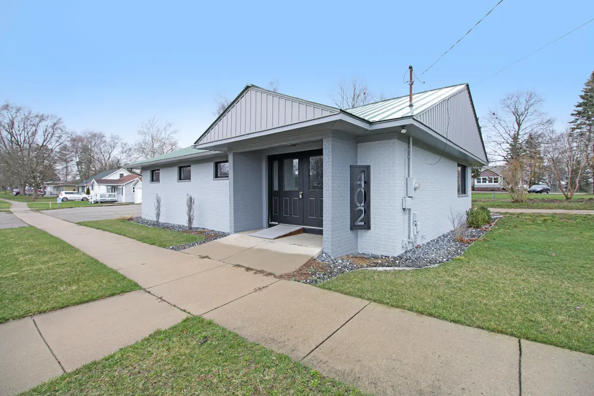 402 Thornton Street, Middleville, MI 49333 - #1