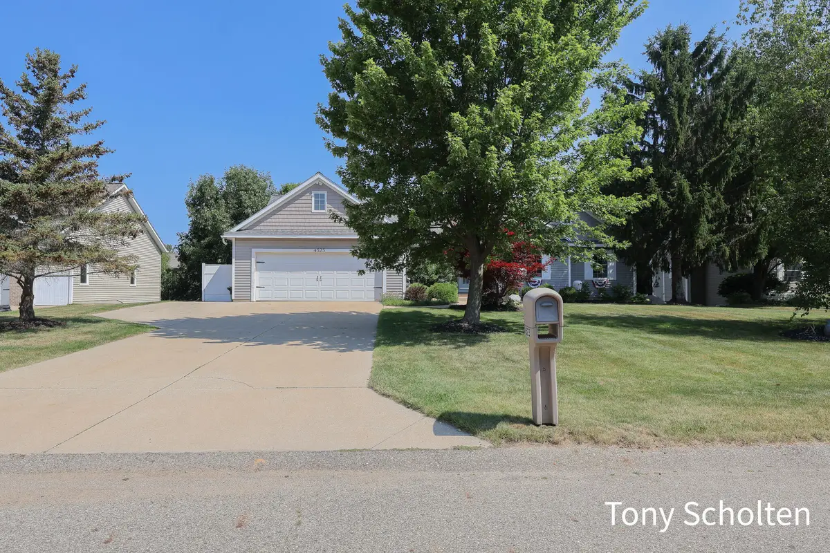 4523 Lytham Drive, Hudsonville, MI 49426 - #1