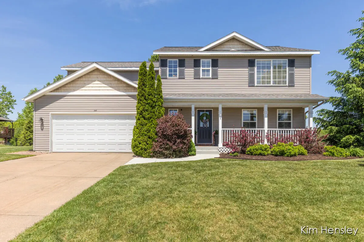 945 River Rock Drive NE, Plainfield, MI 49321 - #1
