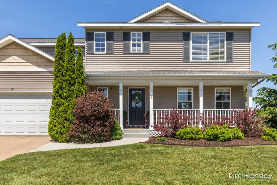945 River Rock Drive NE, Plainfield, MI 49321 - #2