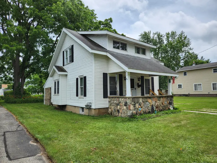 370 Sigsbee Street, Rockford, MI 49341 - #3