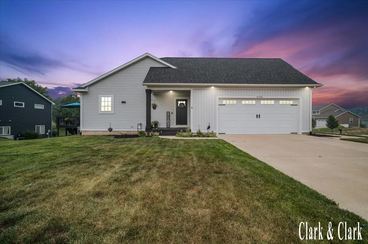 3155 Sandy Drive SW, Grandville, MI 49418 - #1