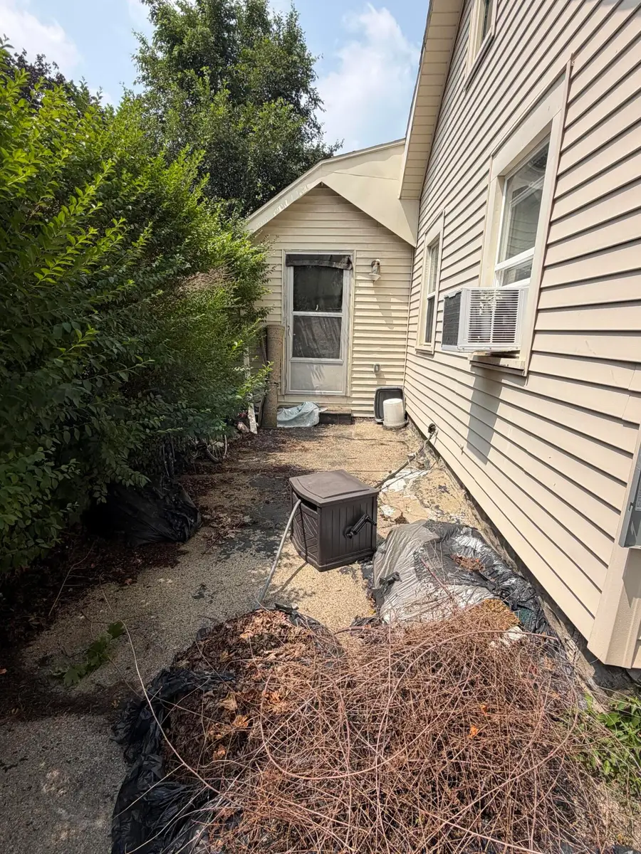 965 Garfield Avenue NW, Grand Rapids, MI 49504 - #3