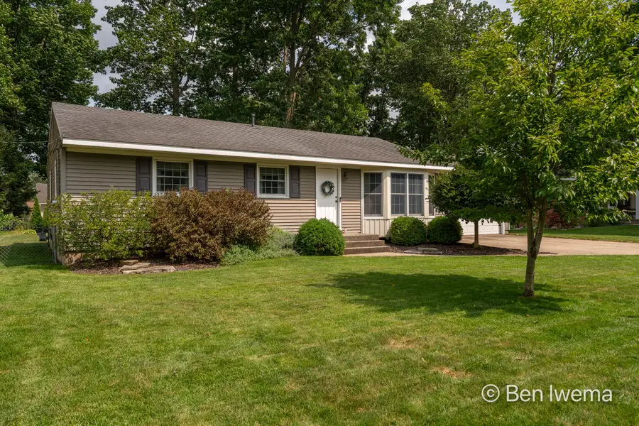 7060 Union Avenue SE, Grand Rapids, MI 49548 - #3