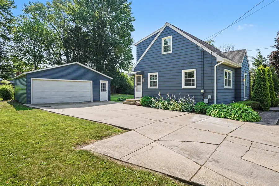 1800 Woodlawn Avenue SE, Grand Rapids, MI 49506 - #2