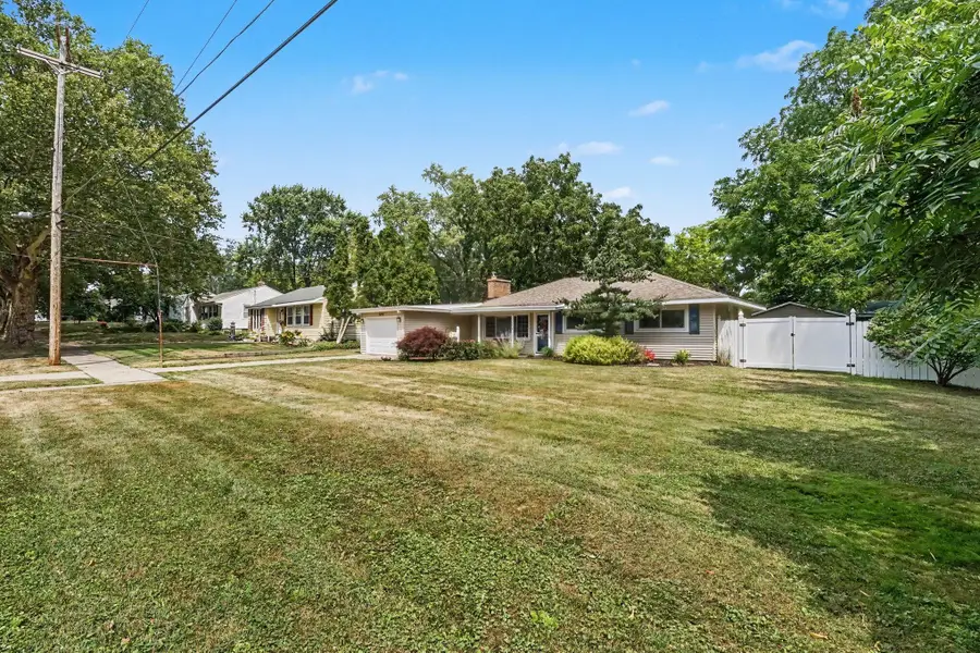 1696 Burke Avenue NE, Grand Rapids, MI 49505 - #2