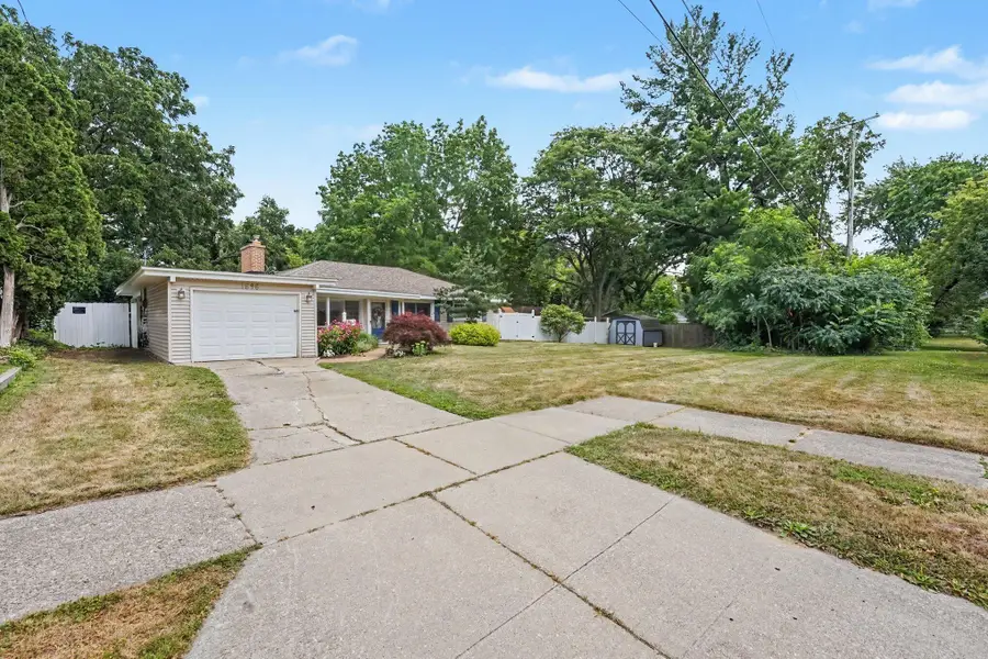 1696 Burke Avenue NE, Grand Rapids, MI 49505 - #3