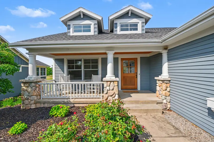 5526 Alhambra Drive SE, Grand Rapids, MI 49546 - #3