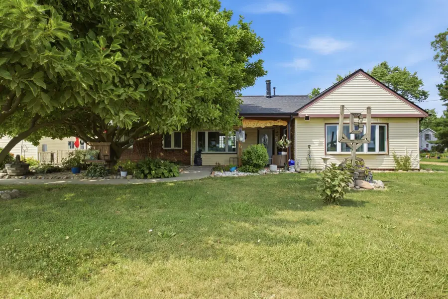 6113 E Musgrove Highway, Sunfield, MI 48890 - #2