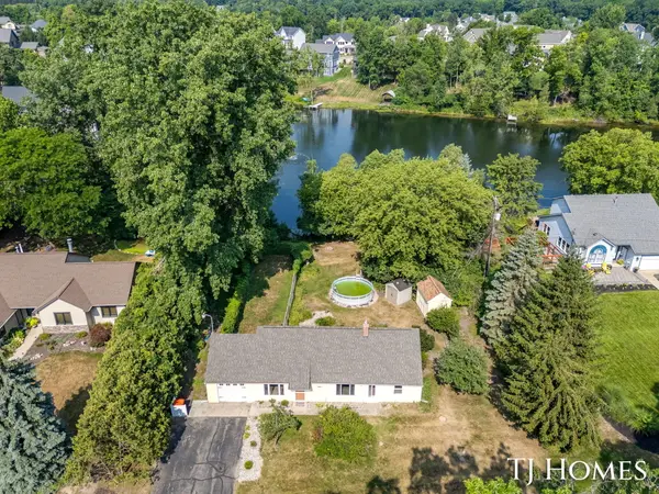 2215 Maguire Avenue NE, GrandRapids, MI 49525