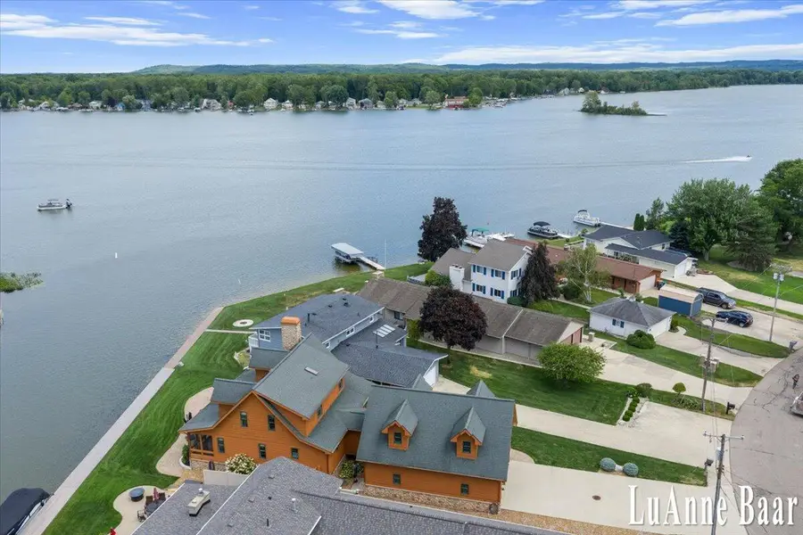 12702 Park Drive, Wayland, MI 49348 - #2