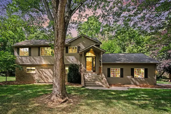 10725 Freeport Avenue, Freeport, MI 49325