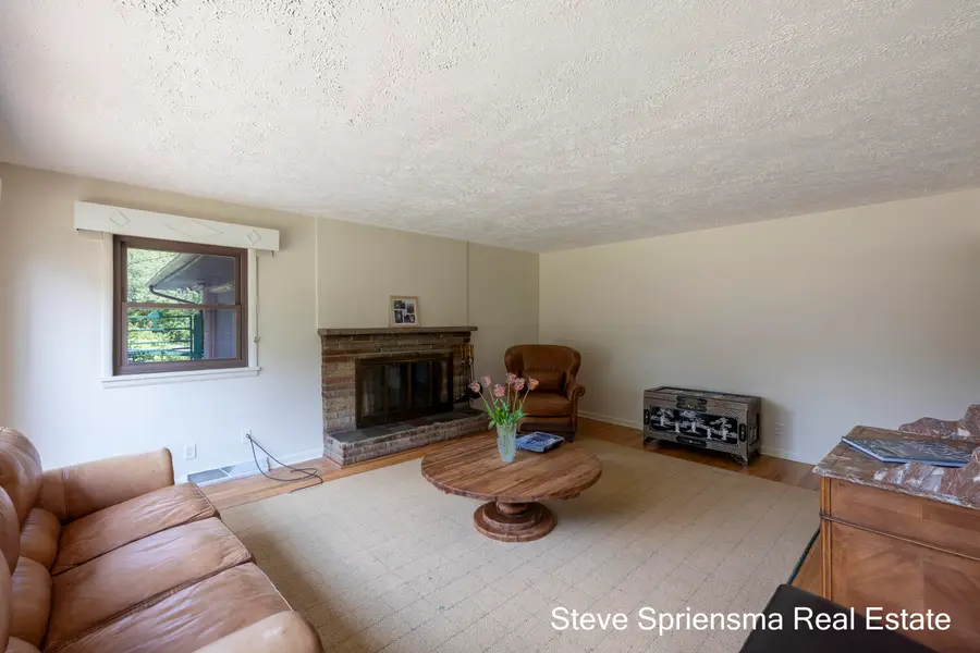4372 Cordes Avenue NW, Comstock Park, MI No - #3