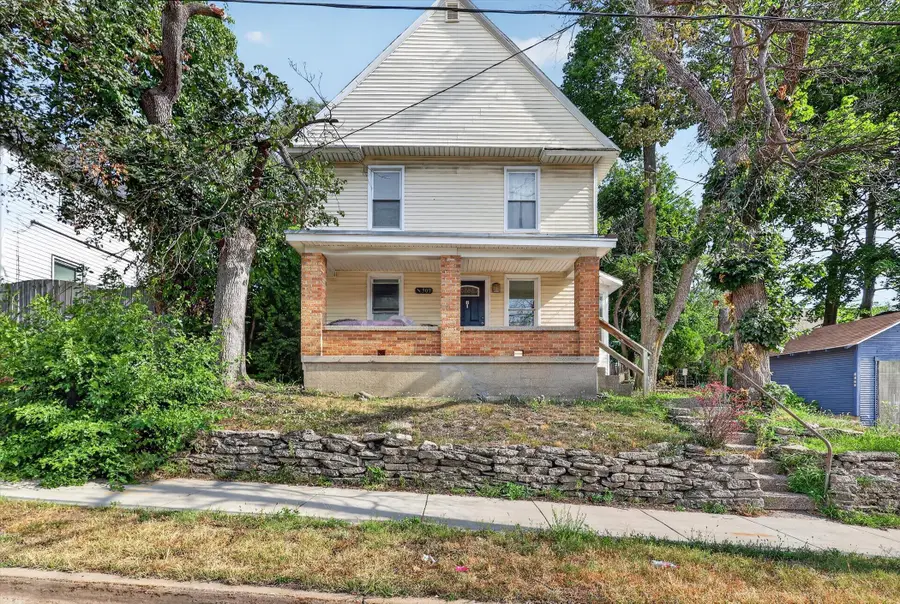 909 Hall Street SE, Grand Rapids, MI 49507 - #2