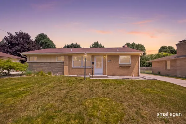1532 Mayfield Avenue NE, GrandRapids, MI 49505