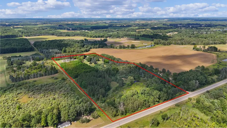 4500 W W Howard City-Edmore, Six Lakes, MI 48886 - #2