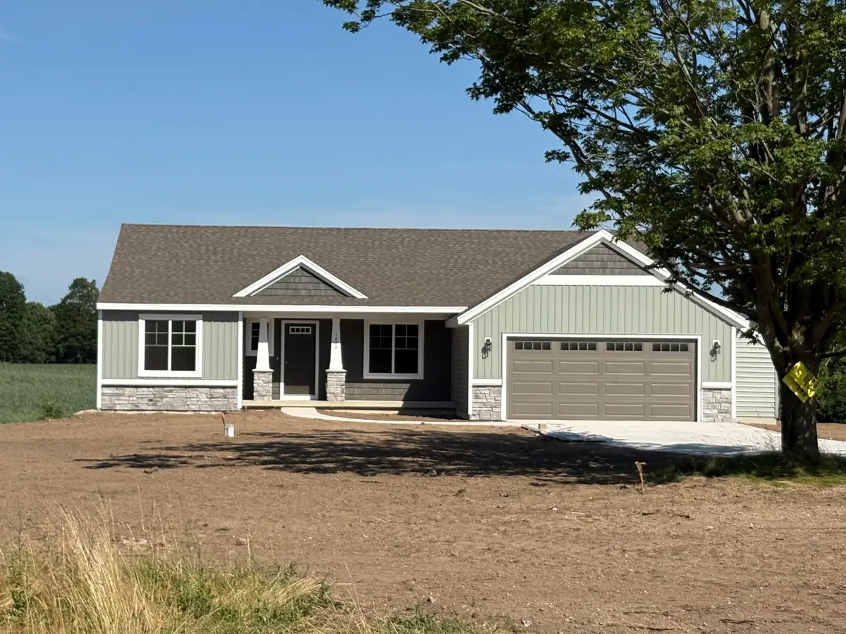 Unit 34 Legacy Lane, Hastings, MI 49058 - #1
