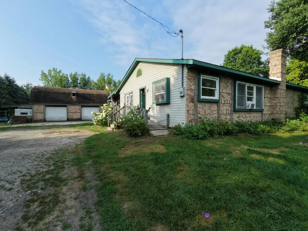 1215 Dale Road, Beaverton, MI 48612 - #1