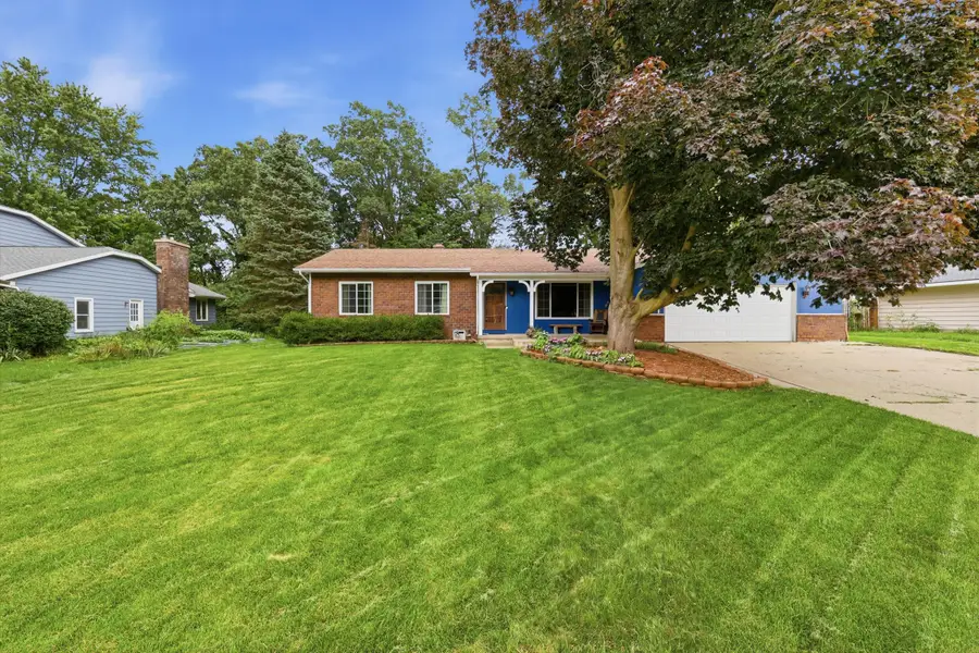 4464 Trail View NE, Northview, MI 49525 - #2