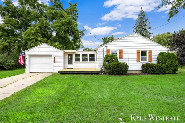 4205 Hillsdale Avenue NE, GrandRapids, MI 49525
