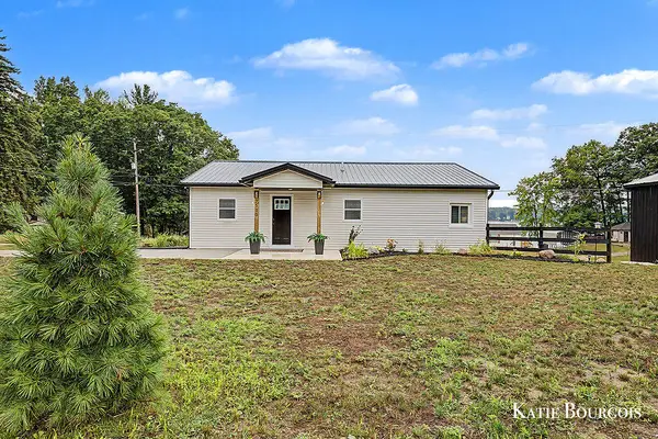 7510 Taft Road Unit: 2, Mecosta, MI 49332