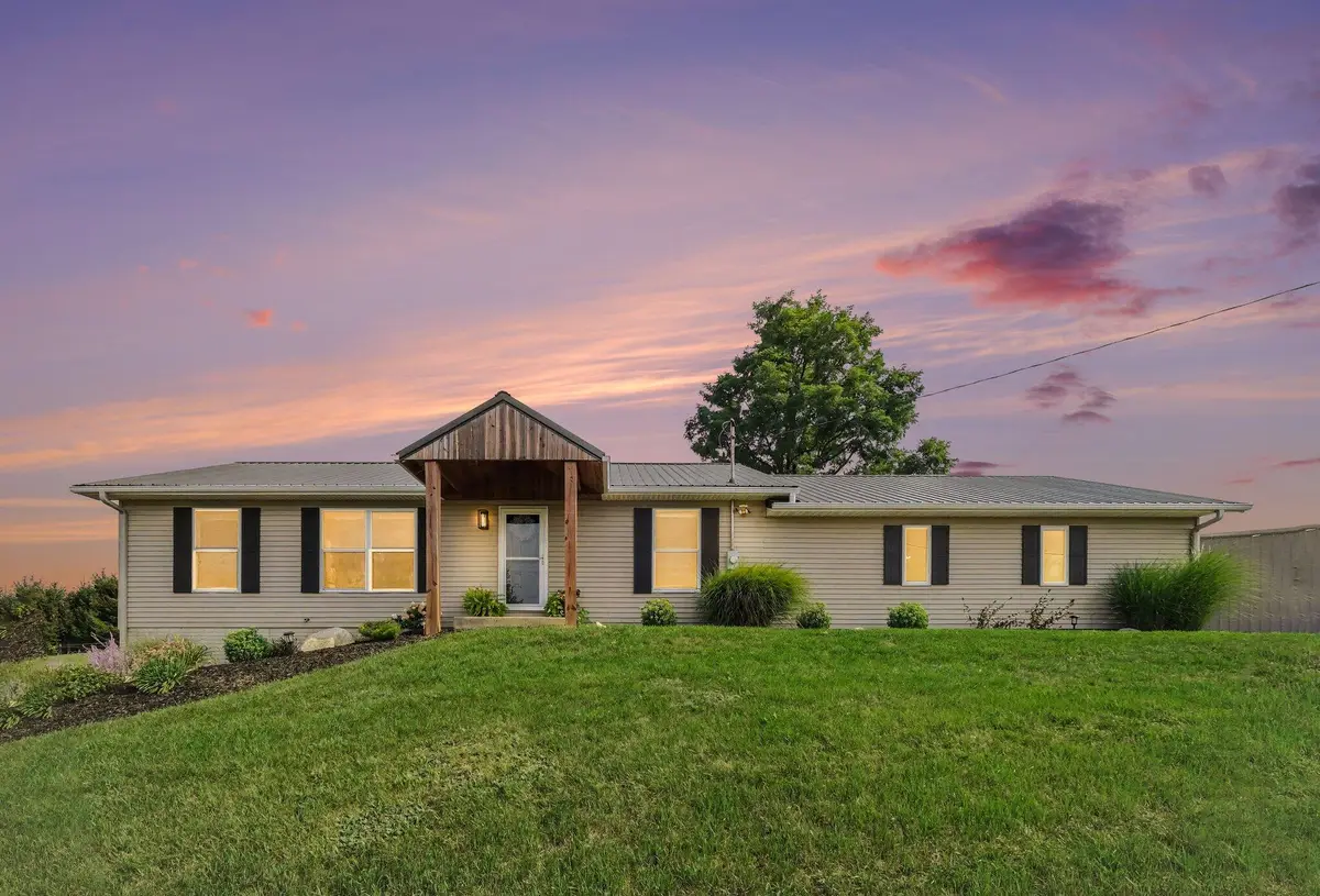10320 Lincoln Lake Avenue NE, Greenville, MI 48838 - #1