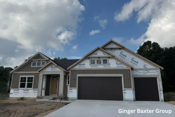 151 Summit Pointe Drive Unit: 6, Rockford, MI 49341