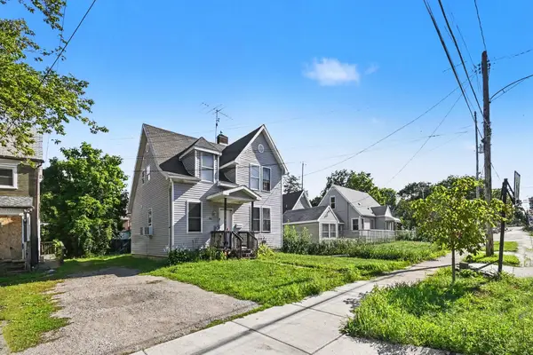 908 W Lapeer Street, Lansing, MI 48915
