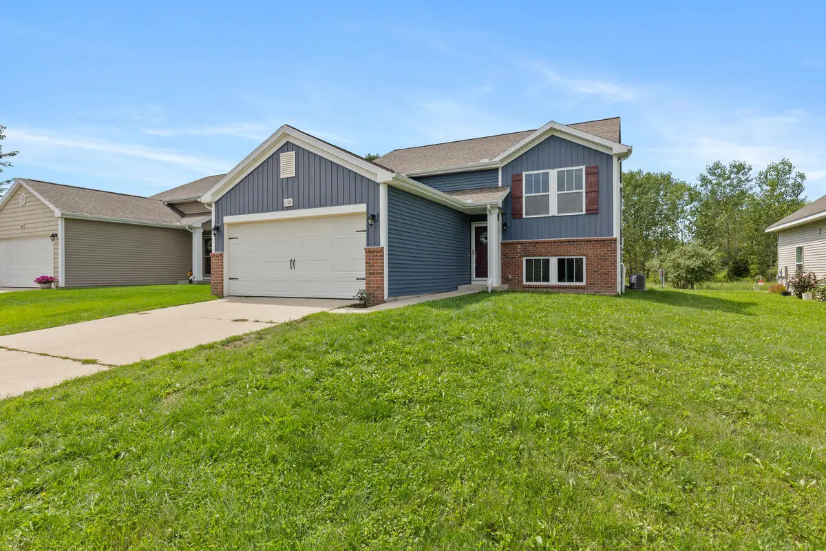 6605 Moss Lake Drive, Hudsonville, MI 49426 - #1