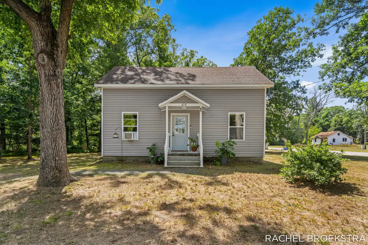 615 6th Street, Baldwin, MI 49304 - #1
