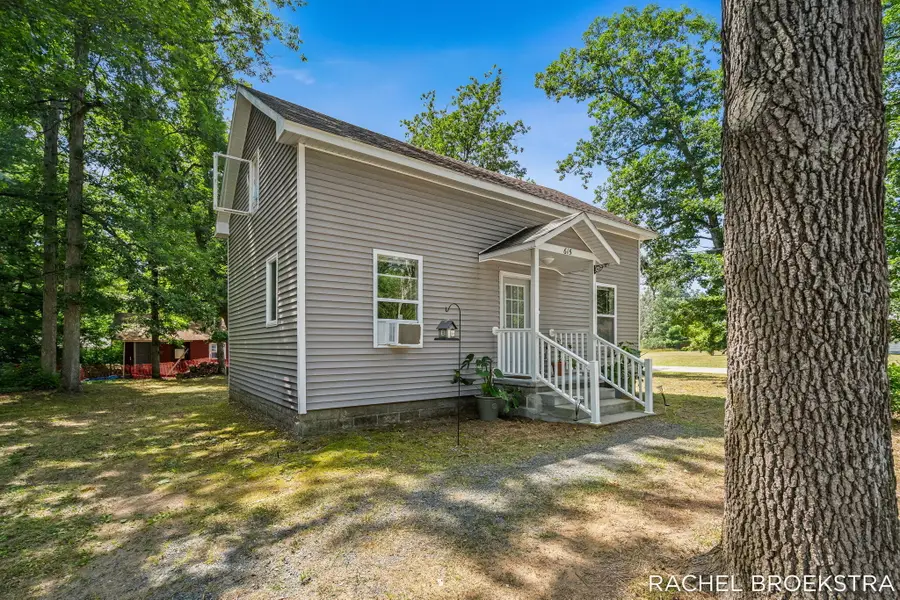 615 6th Street, Baldwin, MI 49304 - #3