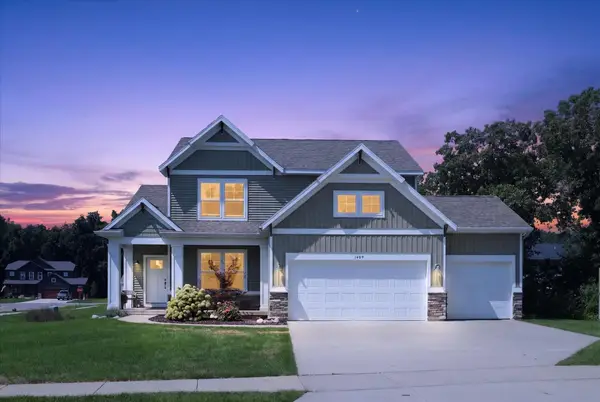 1409 Remington Drive SE, Lowell, MI 49331