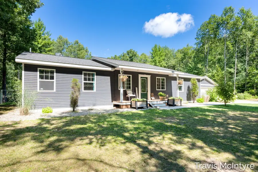 20392 Gates Road, Reynolds, MI 49329 - #3