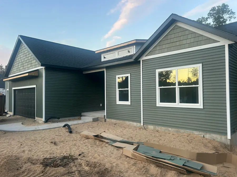 6226 English Avenue NE, Plainfield, MI 49321 - #2