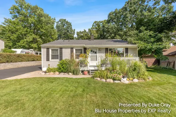 5228 Larkin Avenue NE, ComstockPark, MI 49321