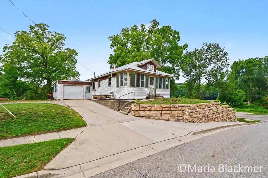 447 Baldie Street, Ionia, MI 48846 - #3