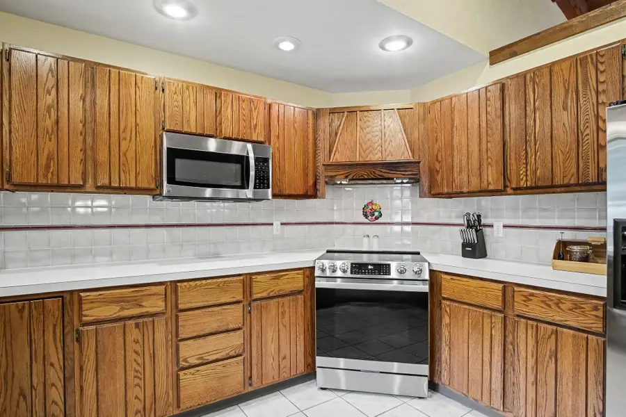 986 Luce Street SW, Tallmadge, MI 49534 - #3