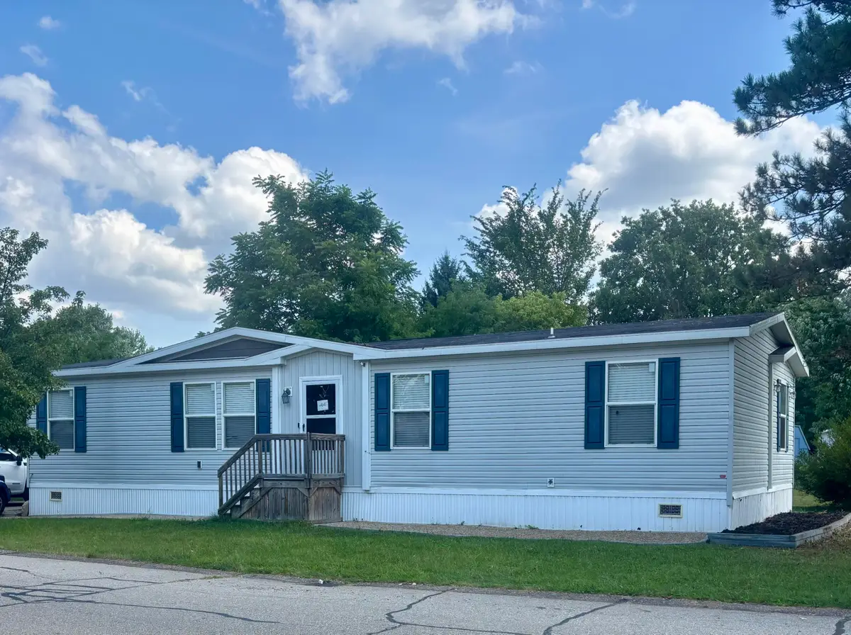 7061 W Bickett Boulevard, Lansing, MI 48911 - #1