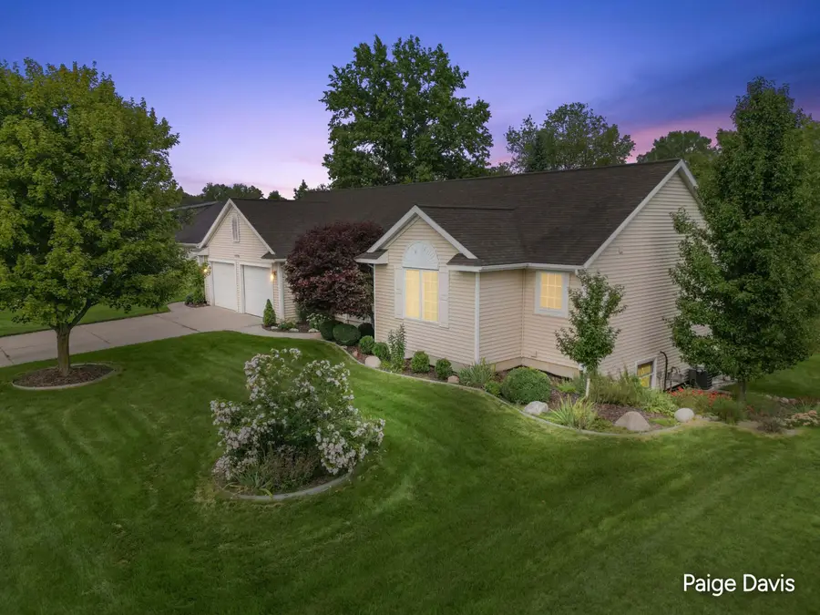 4596 Cider Wood Drive NW, Walker, MI 49534 - #2