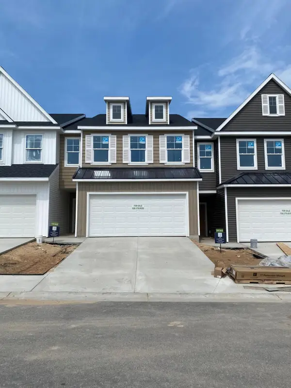 2879 E Highgate Street SE Unit: 80, Kentwood, MI 49512