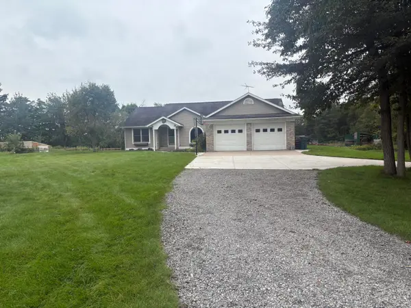 18635 112th Avenue, Nunica, MI 49448