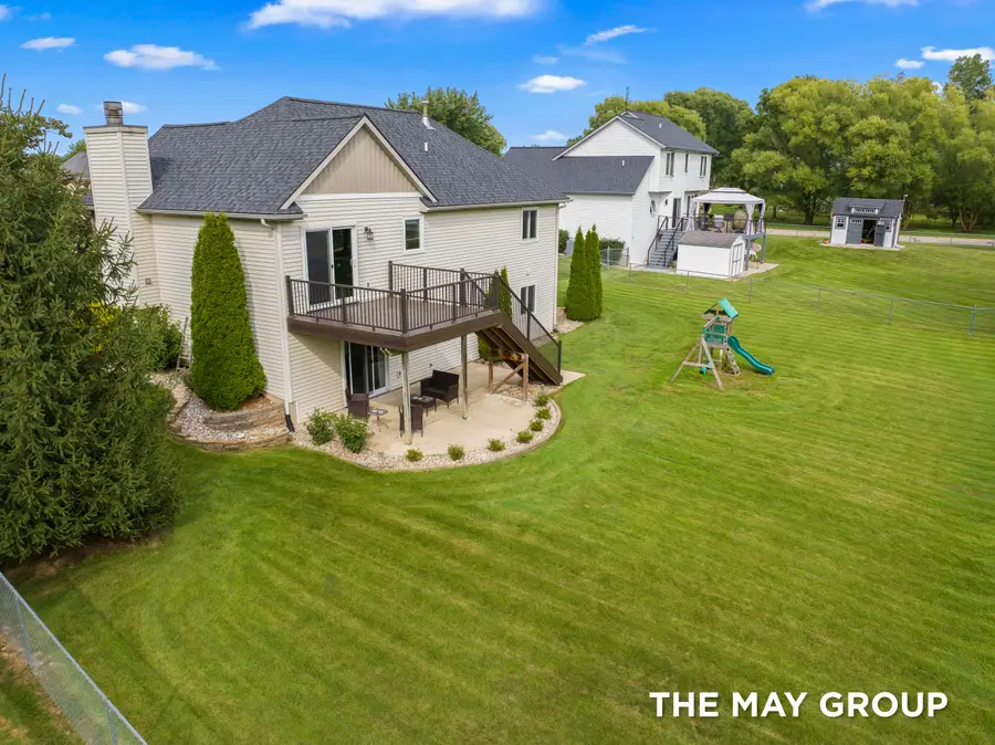 2021 Orchard Ridge Drive NW, Walker, MI 49534 - #3