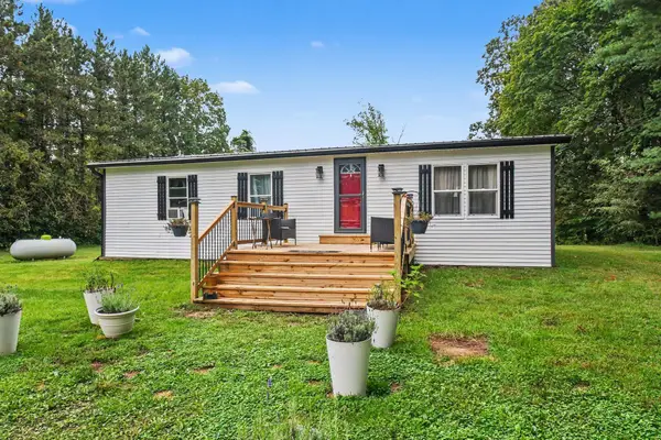 11905 Dutch Settlement Road, Marcellus, MI 49067