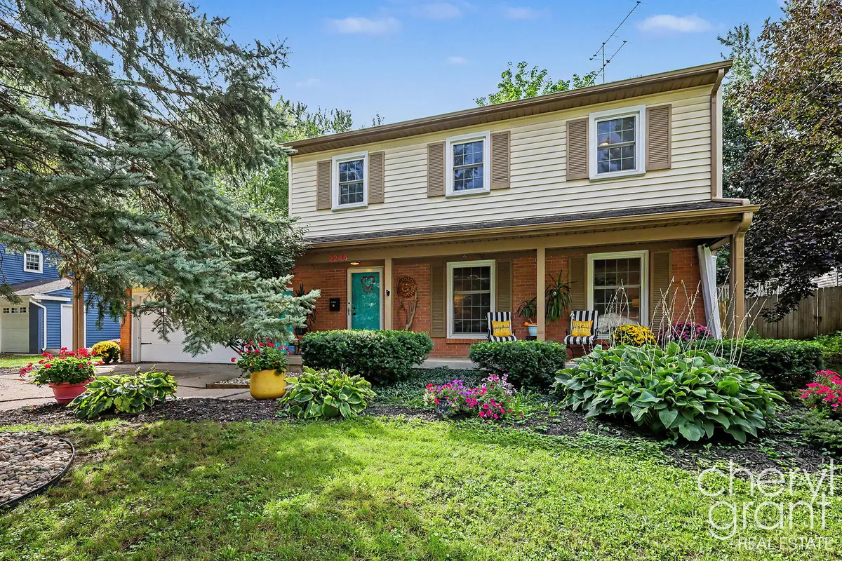 2246 Boston Street SE, East Grand Rapids, MI 49506 - #1