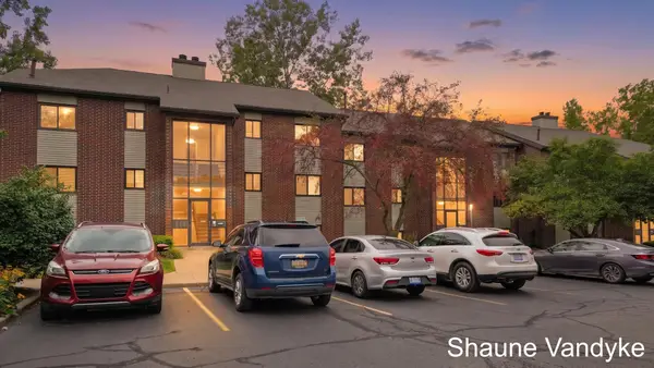 3400 Devonwood Hills NE Unit: E, GrandRapids, MI 49525