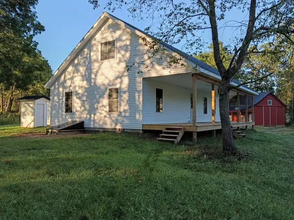 28280 D Drive N, Albion, MI 49224