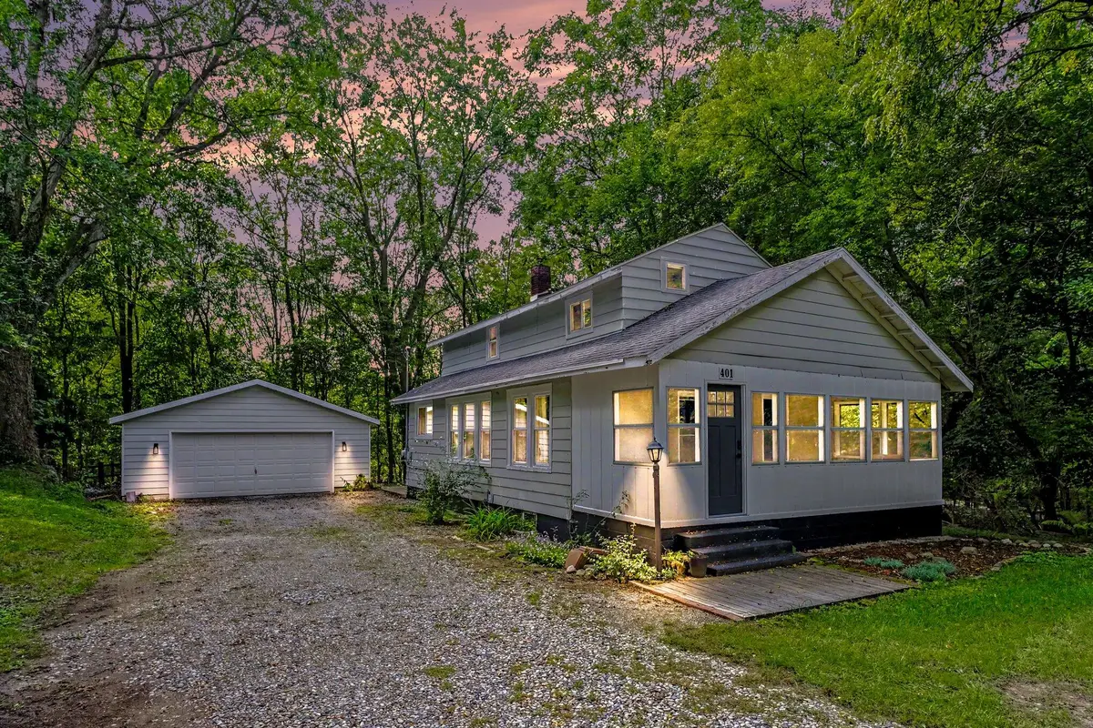 401 W South Street, Greenville, MI 48838 - #1