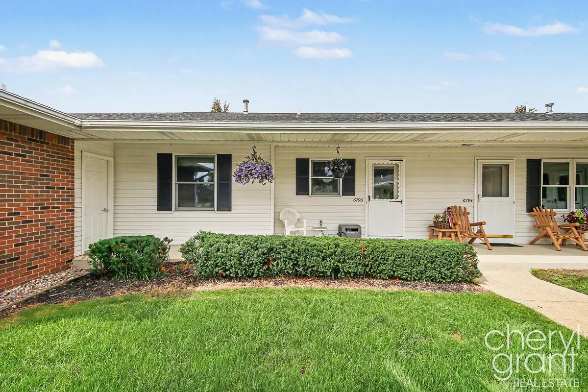 6796 N Wentward Court, Hudsonville, MI 49426 - #1