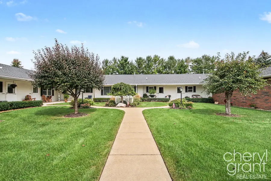 6796 N Wentward Court, Hudsonville, MI 49426 - #2