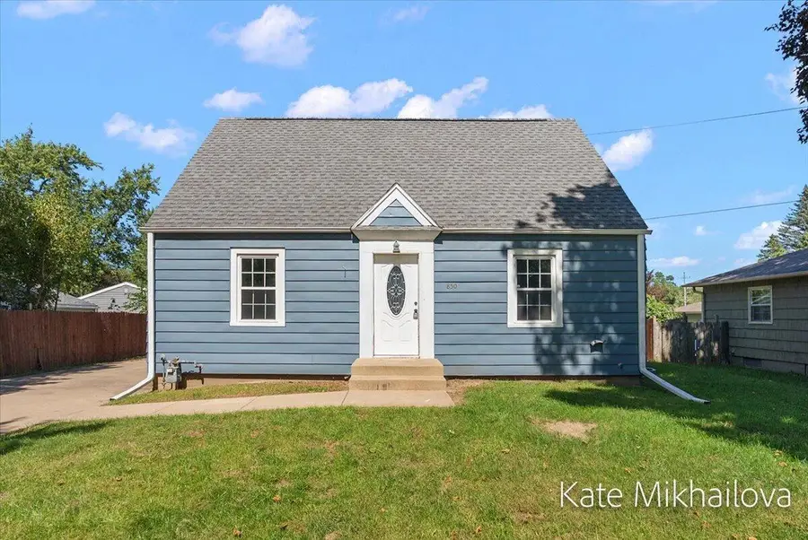 850 Upton Avenue, Springfield, MI 49037 - #2